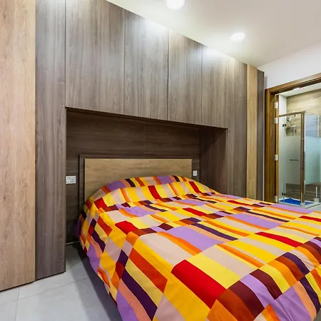 شقة New 2 Bedroom Fl 7 *